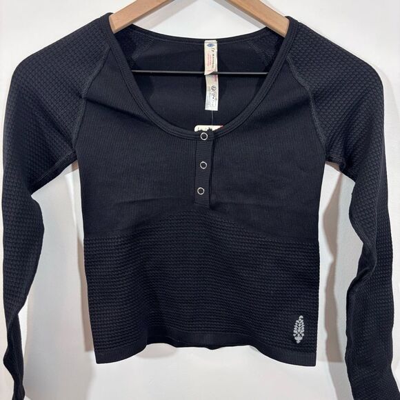 FREE PEOPLE MOVEMENT BAIL OUT LONG SLEEVE LAYER NEW with tags Size XS/S Black - Picture 6 of 13